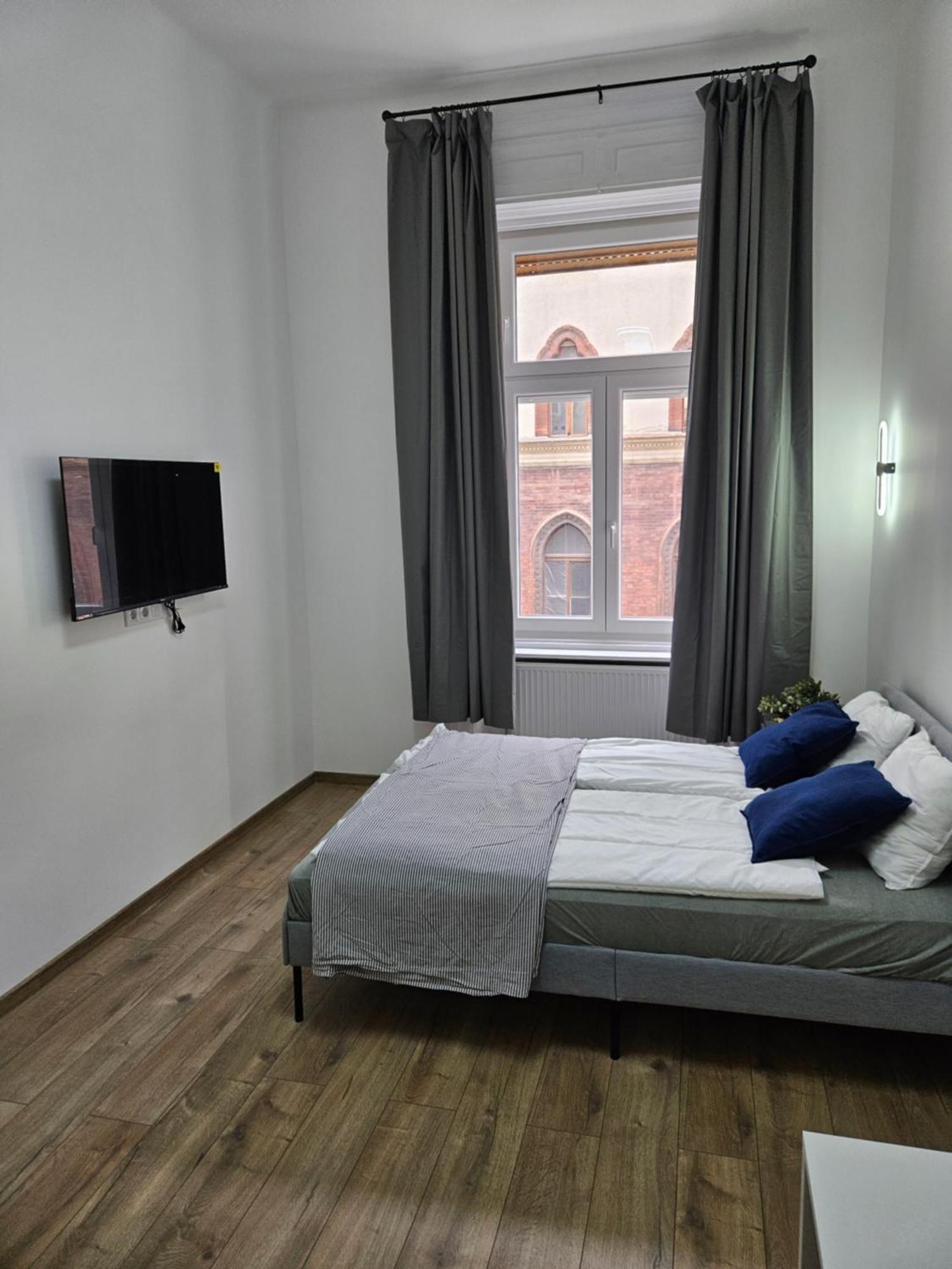 Whale Urban Apartments Budapest Luaran gambar